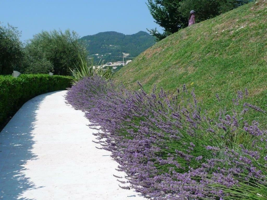 Appartamenti Borgo Gardone Riviera Exteriér fotografie